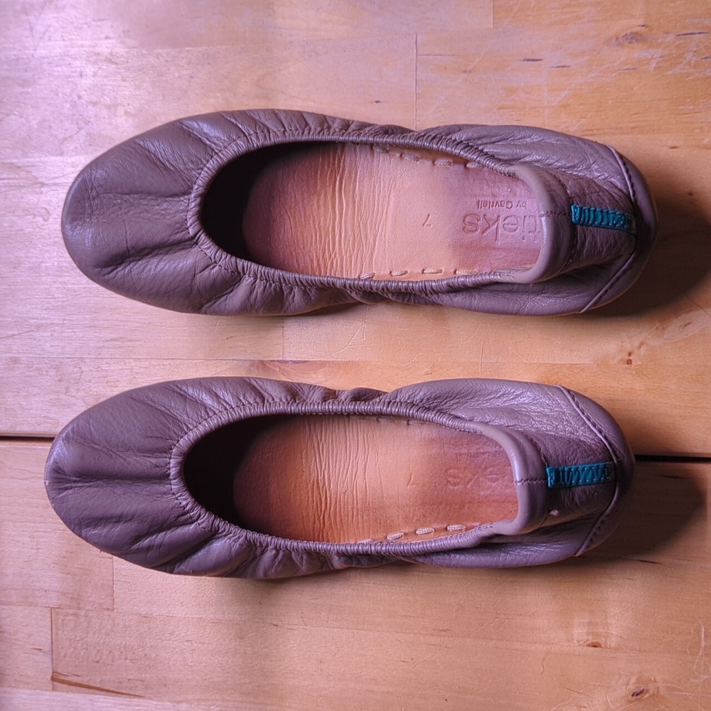 Tieks Taupe Flats